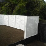 Oriental trellis fence - 90mm painted